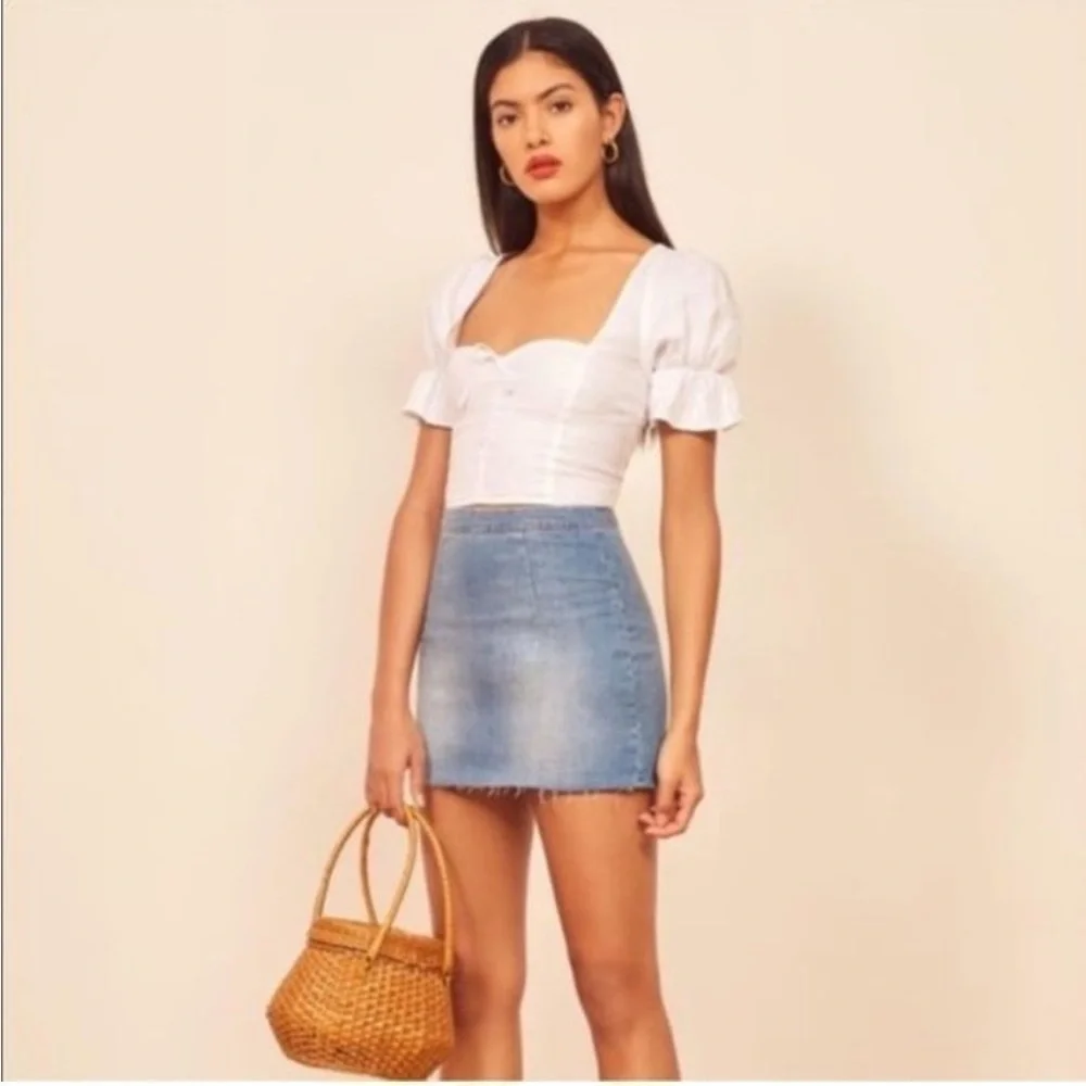 Reformation Jeans Denim Mini Evie Skirt Barbados Medium Wash Women’s Size 27